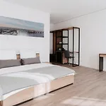 Step The Fair Hotel *