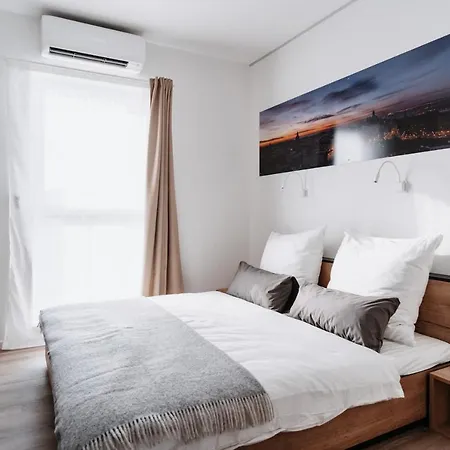 Step The Fair Hotel Rosbach vor der Höhe