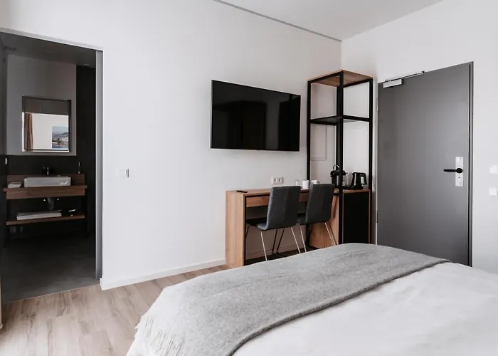 Szálloda Step The Fair Rosbach vor der Höhe