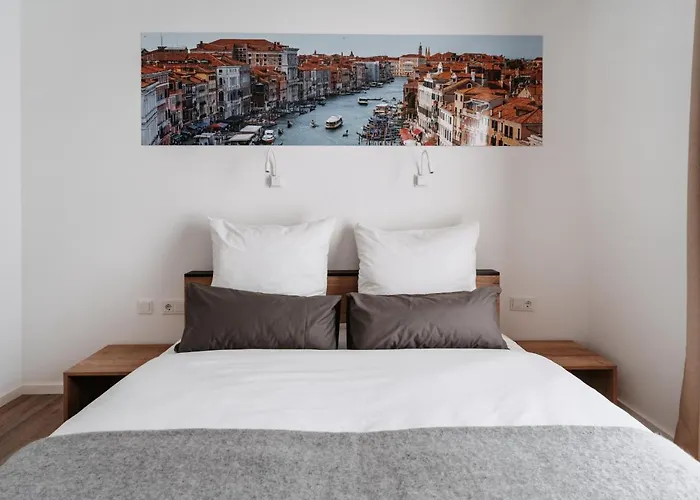 Step The Fair Szálloda